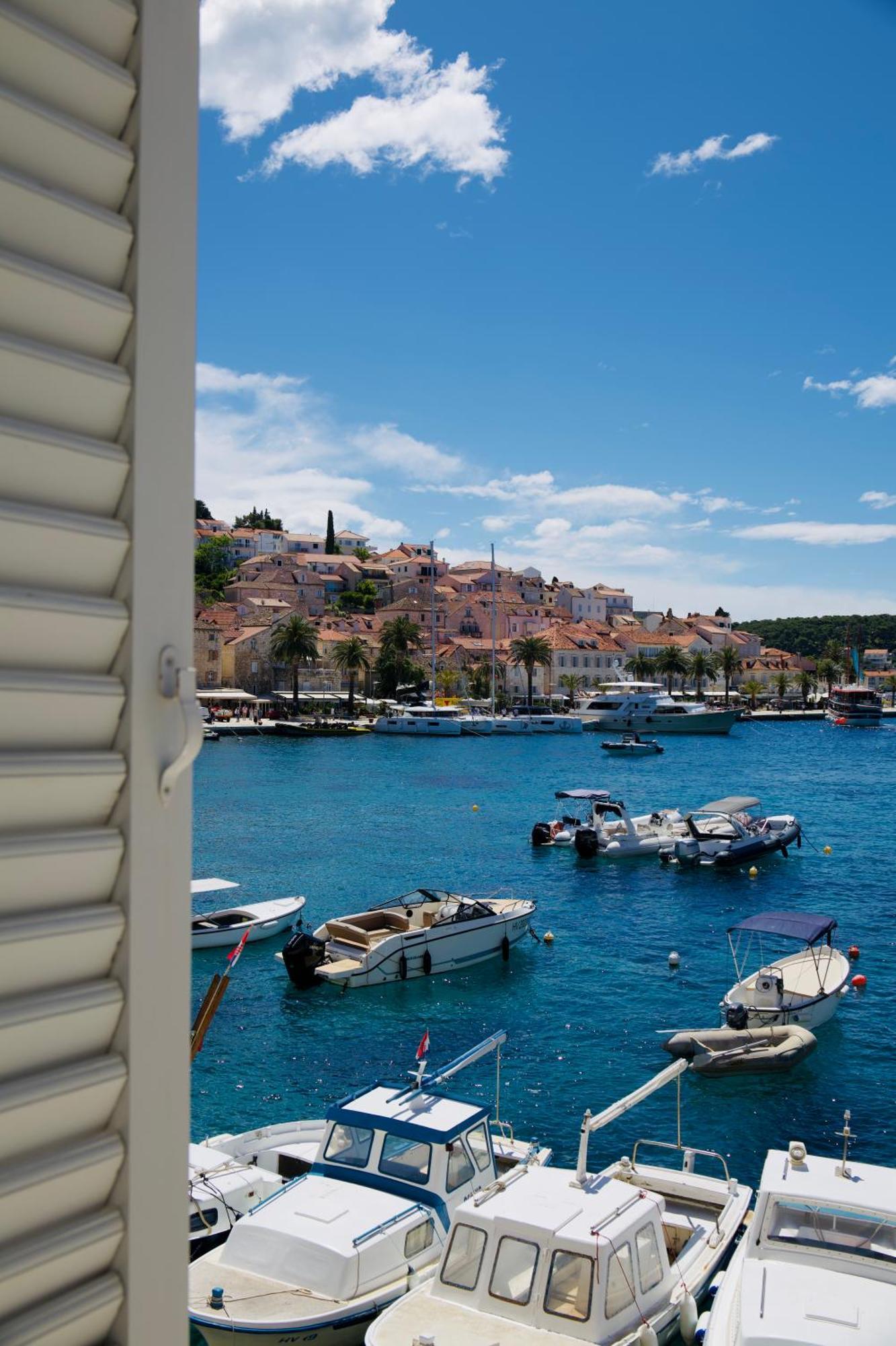 Hvar Riva Rooms هفار المظهر الخارجي الصورة