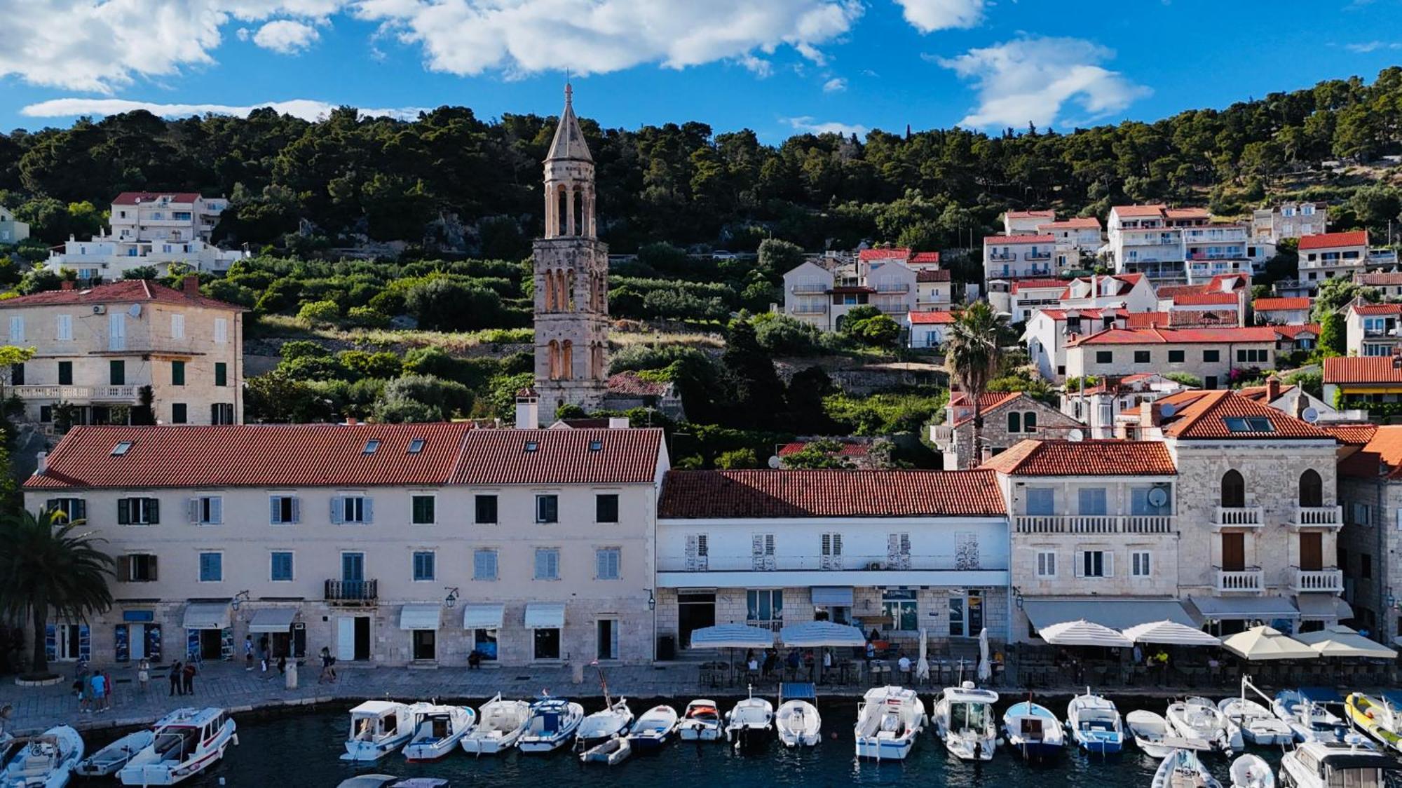 Hvar Riva Rooms هفار المظهر الخارجي الصورة